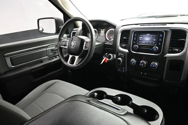 Used 2021 RAM 1500 Classic SLT AWD/4WD image 16
