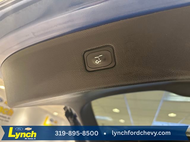 Used 2023 Ford Edge SEL w/ Convenience Package image 18