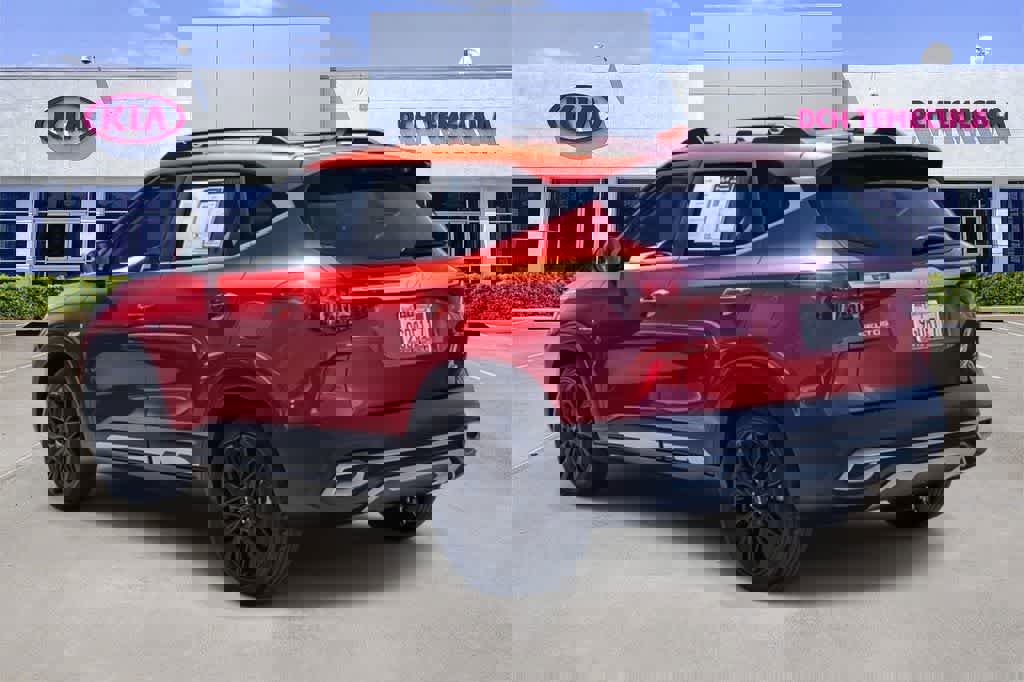 Used 2022 Kia Seltos Nightfall Edition image 4