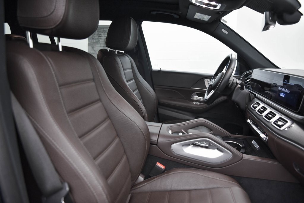 Used 2022 Mercedes-Benz GLS 450 4MATIC image 16