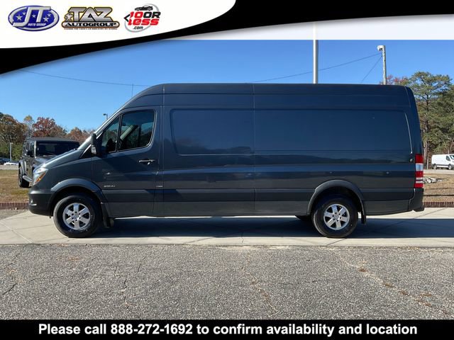 Used 2016 Mercedes-Benz Sprinter 2500 image 4
