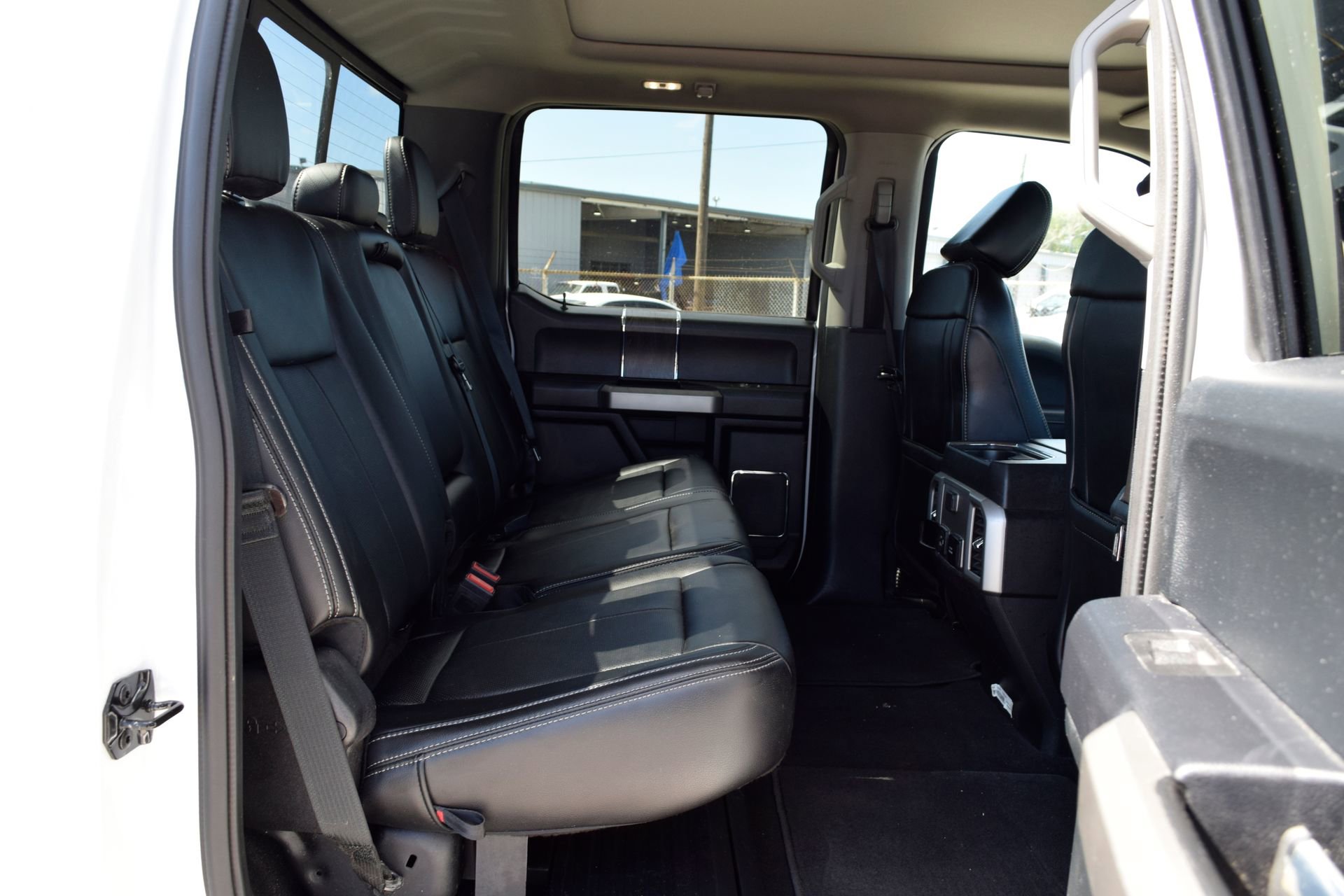 Used 2021 Ford F250 Lariat w/ Lariat Ultimate Package image 21