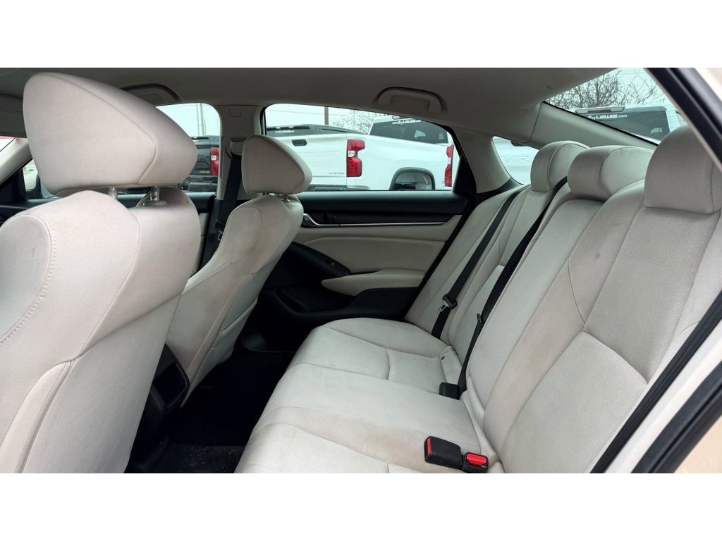 Used 2018 Honda Accord LX image 18