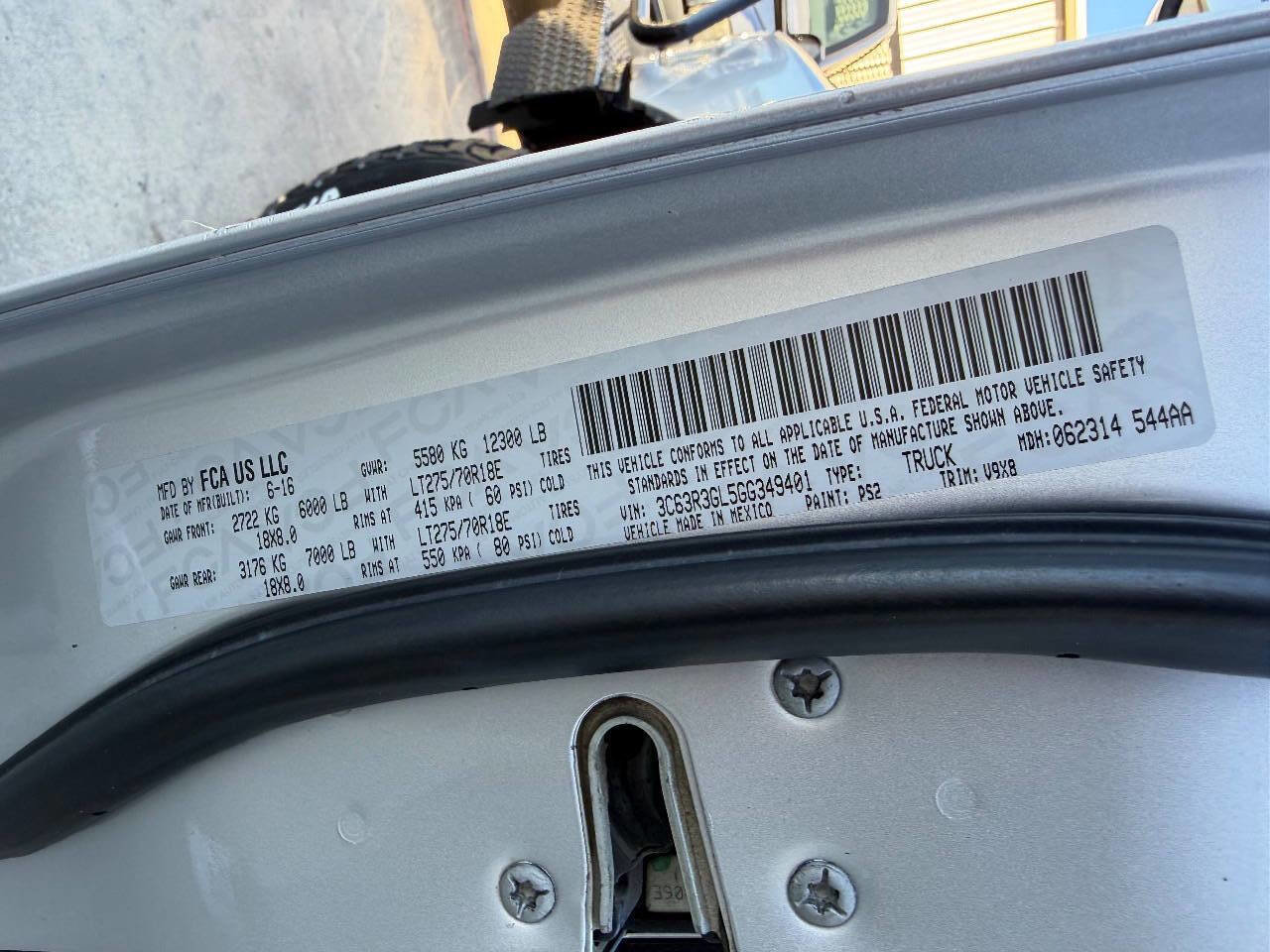 Used 2016 RAM 3500 Tradesman w/ Chrome Appearance Group AWD/4WD image 30