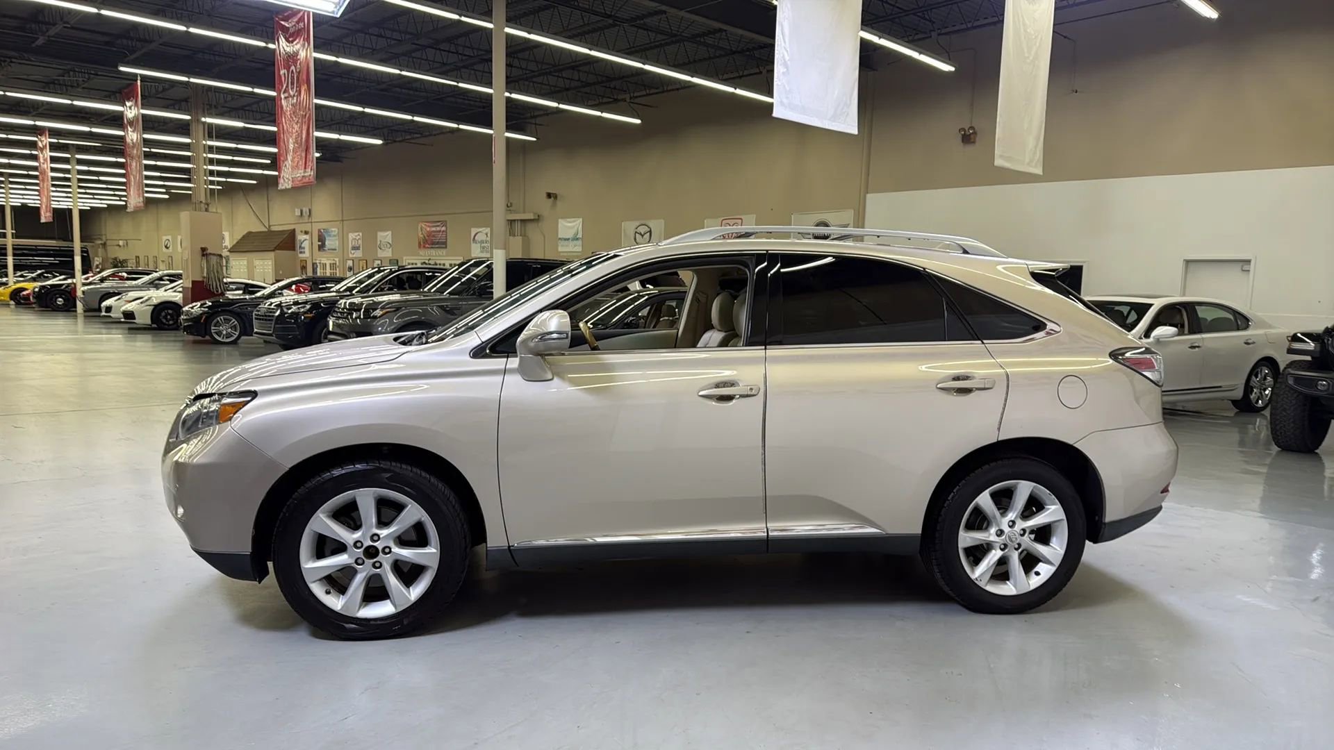 Used 2011 Lexus RX 350 2WD w/ Premium Pkg image 5