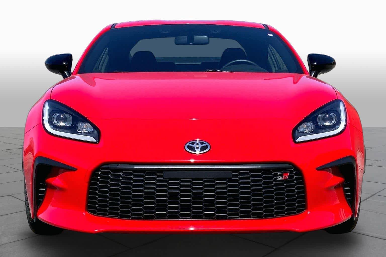 Used 2024 Toyota GR86 Premium RWD image 4