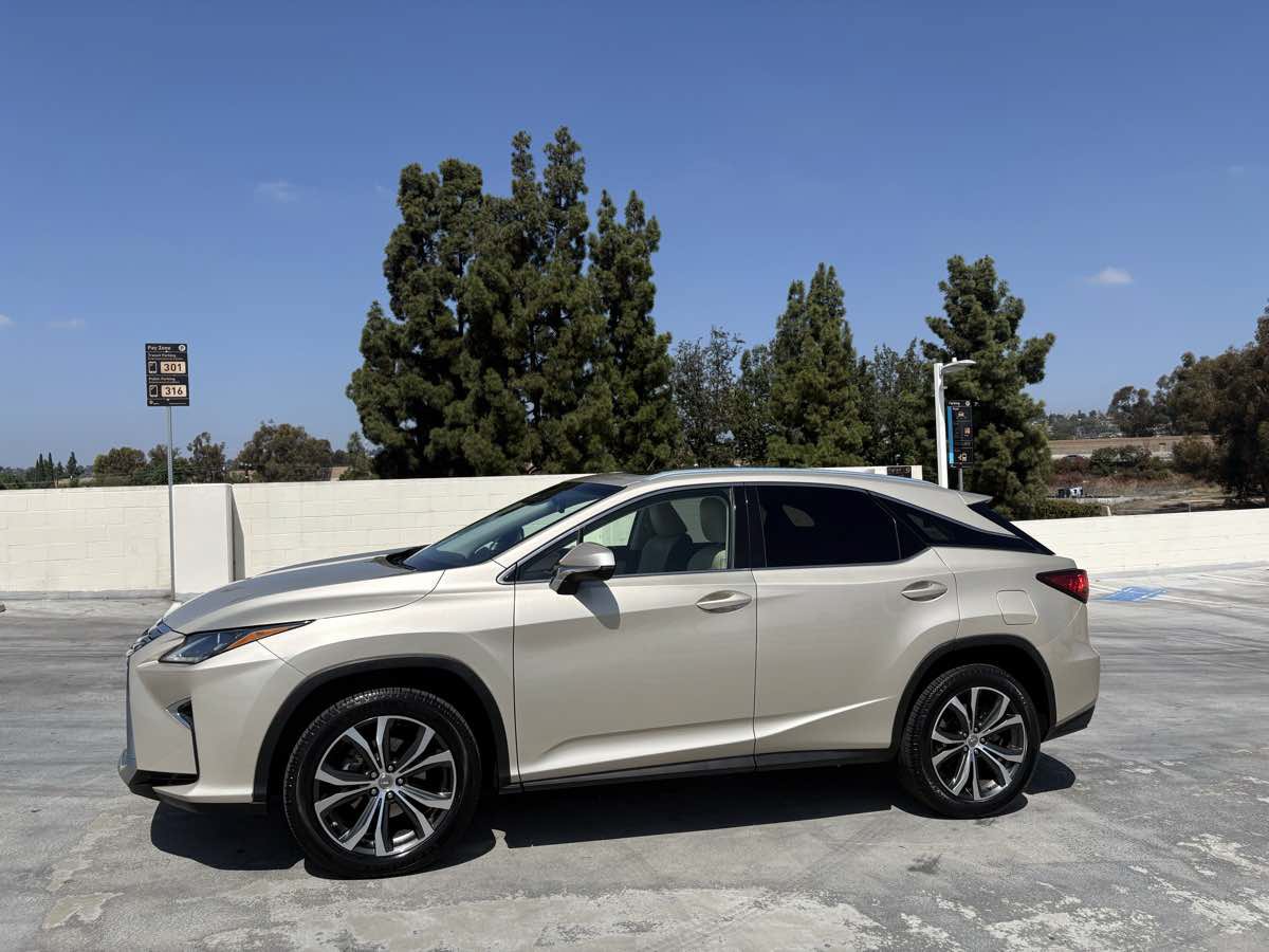 Used 2017 Lexus RX 350 FWD w/ Premium Package image 10