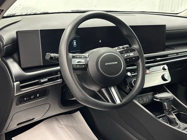 Used 2025 Hyundai Tucson SEL image 14