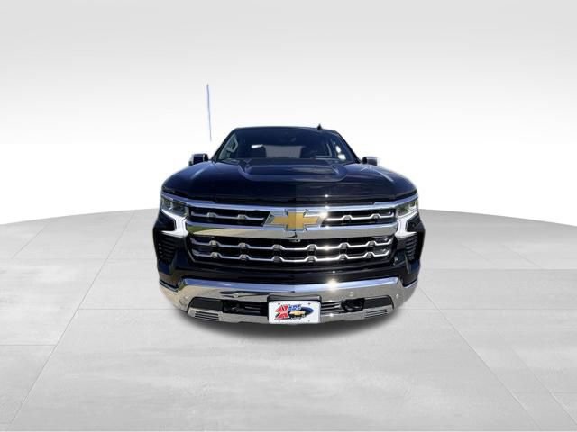 Used 2023 Chevrolet Silverado 1500 LTZ w/ LTZ Premium Package AWD/4WD image 2