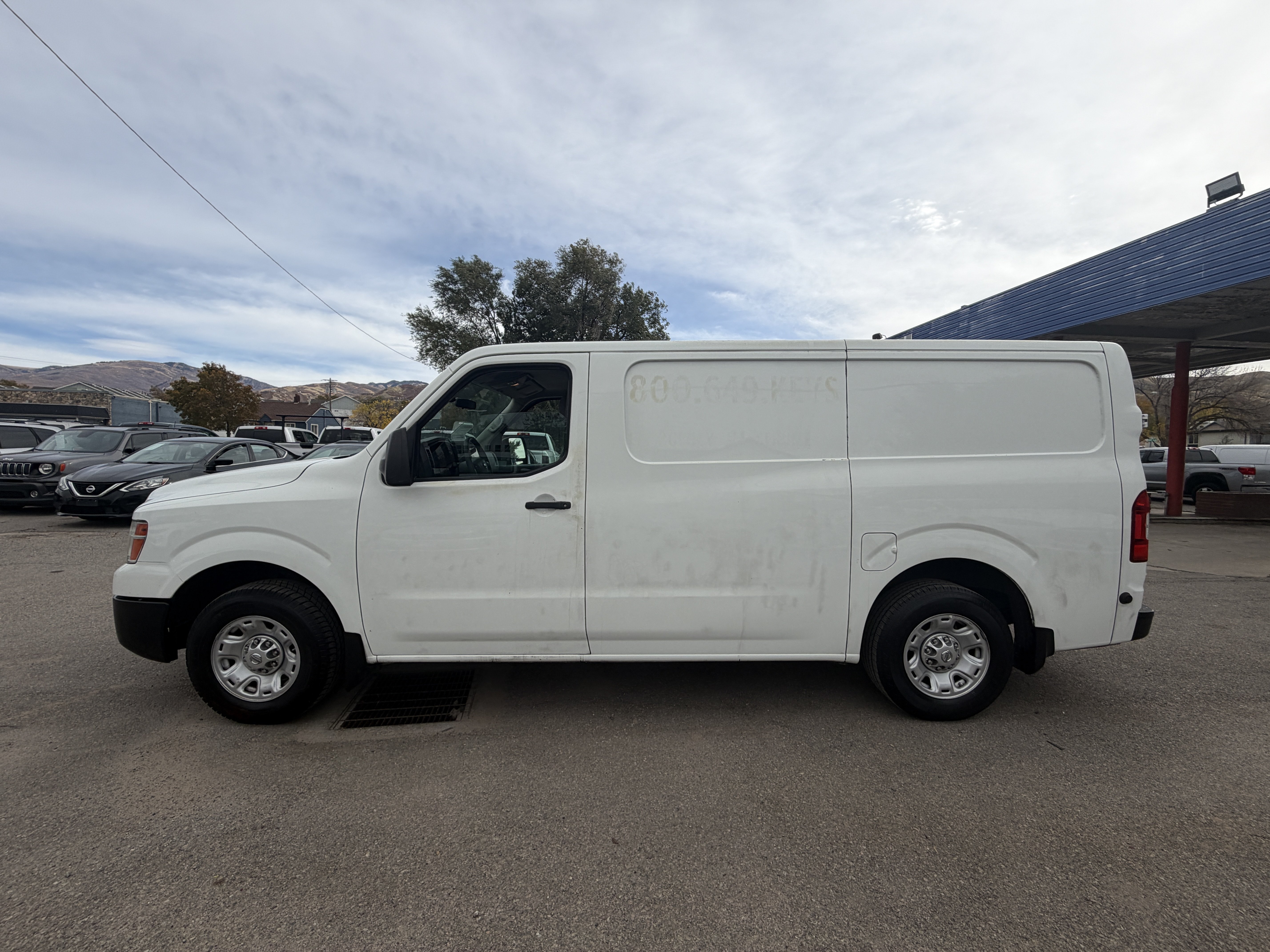 Used 2016 Nissan NV 1500 SV w/ Technology Package RWD image 3