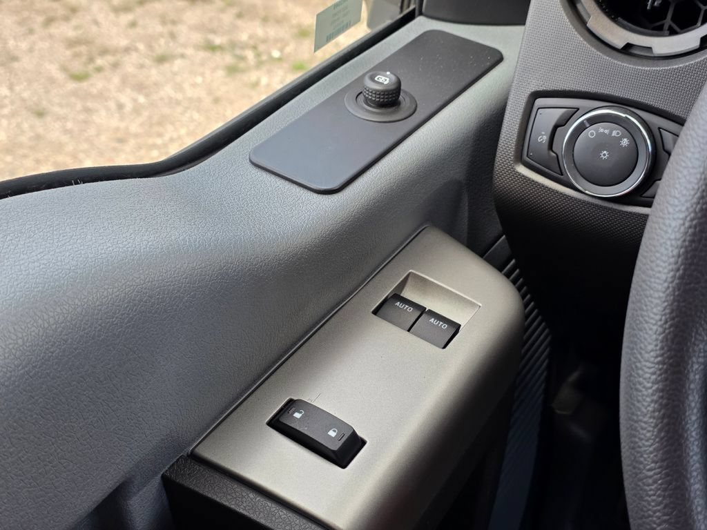 New 2027 Ford F650 2WD Regular Cab Super Duty image 30