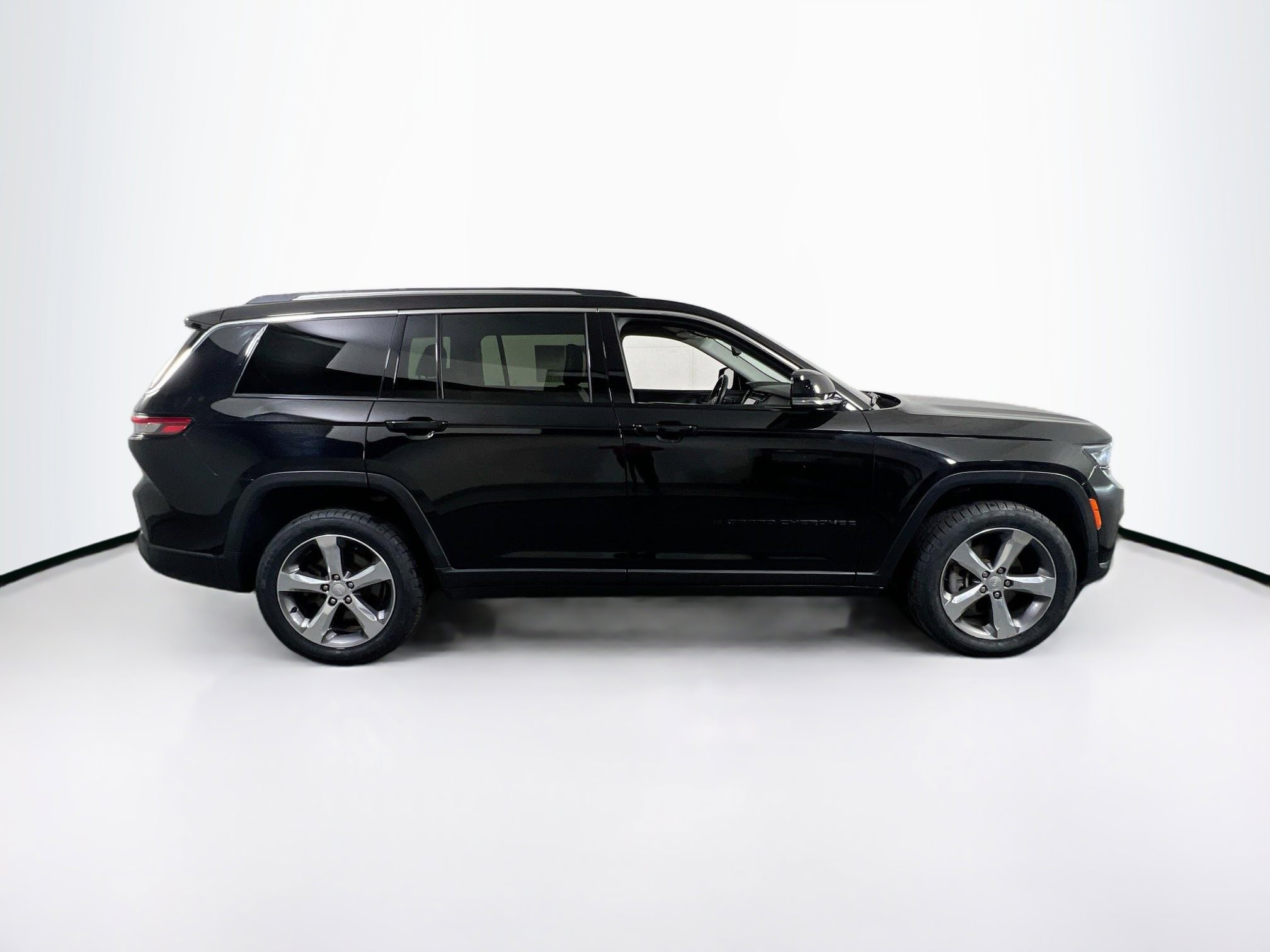 Used 2021 Jeep Grand Cherokee L Limited w/ Trailer Tow Group (B) image 4