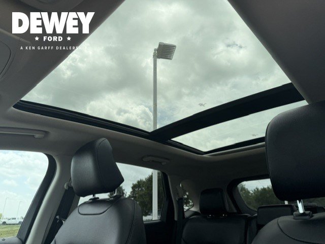 Used 2024 Ford Edge SEL w/ Convenience Package AWD/4WD image 19