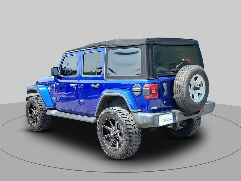 Used 2018 Jeep Wrangler Unlimited Sahara AWD/4WD image 5