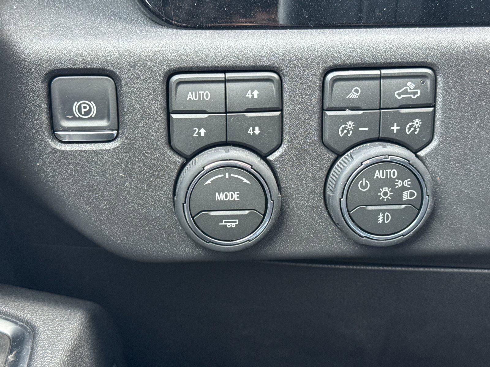 New 2026 Chevrolet Silverado 1500 LT Trail Boss w/ LT Trail Boss Premium Package image 30