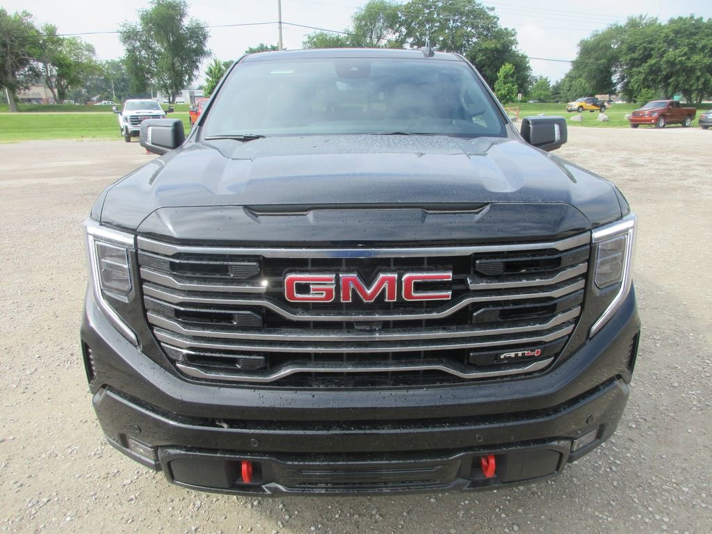 New 2026 GMC Sierra 1500 AT4 w/ AT4 Premium Package AWD/4WD image 11