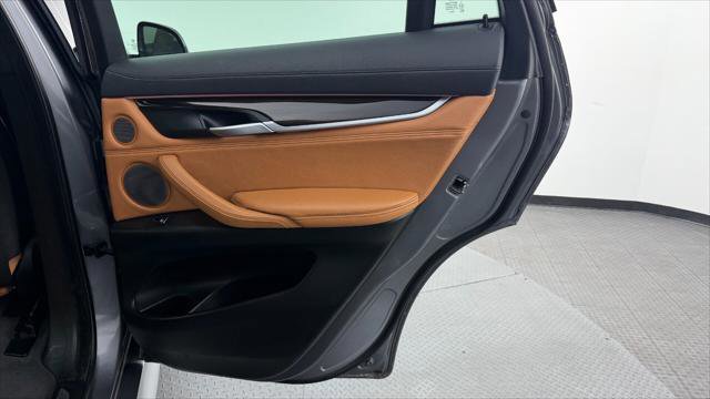 Used 2019 BMW X6 xDrive35i w/ M Sport Package image 13