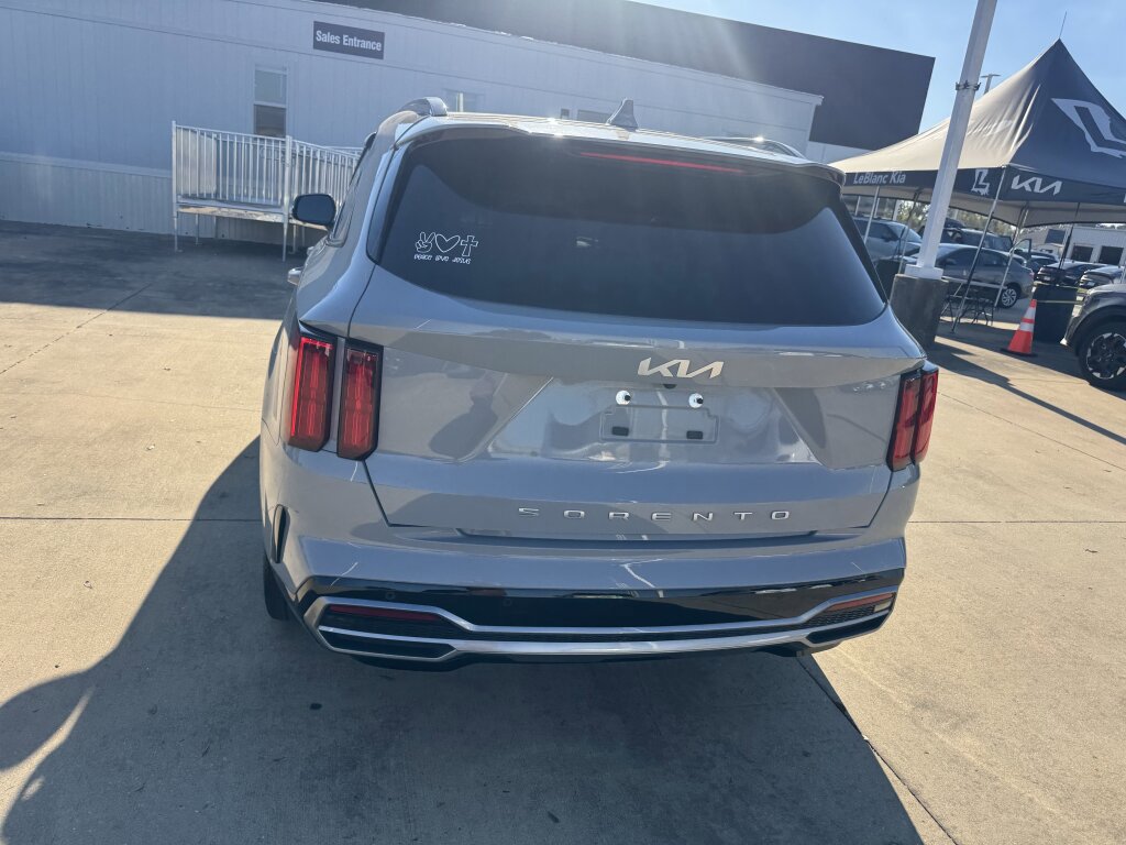 Used 2022 Kia Sorento SX image 20