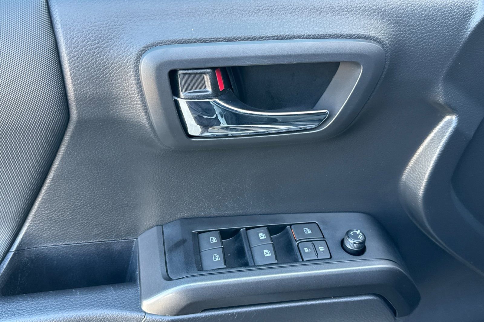 Certified 2023 Toyota Tacoma TRD Sport w/ Black Out Package (TMS) image 14