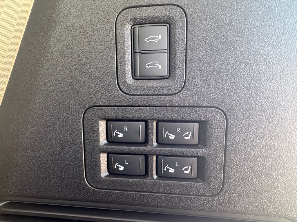 New 2026 Nissan Armada Platinum Reserve AWD/4WD image 11