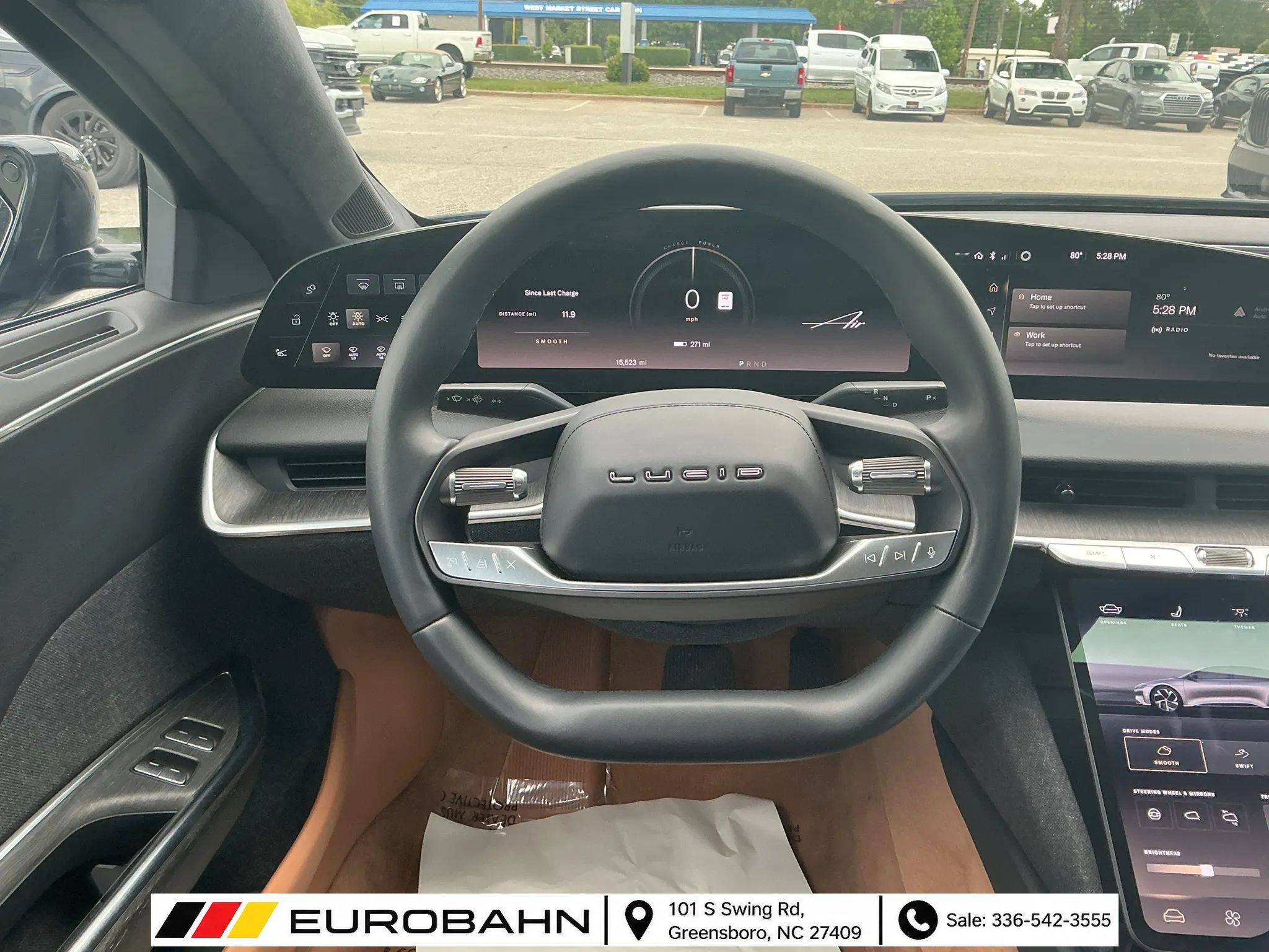 Used 2024 Lucid Air Touring AWD/4WD image 17