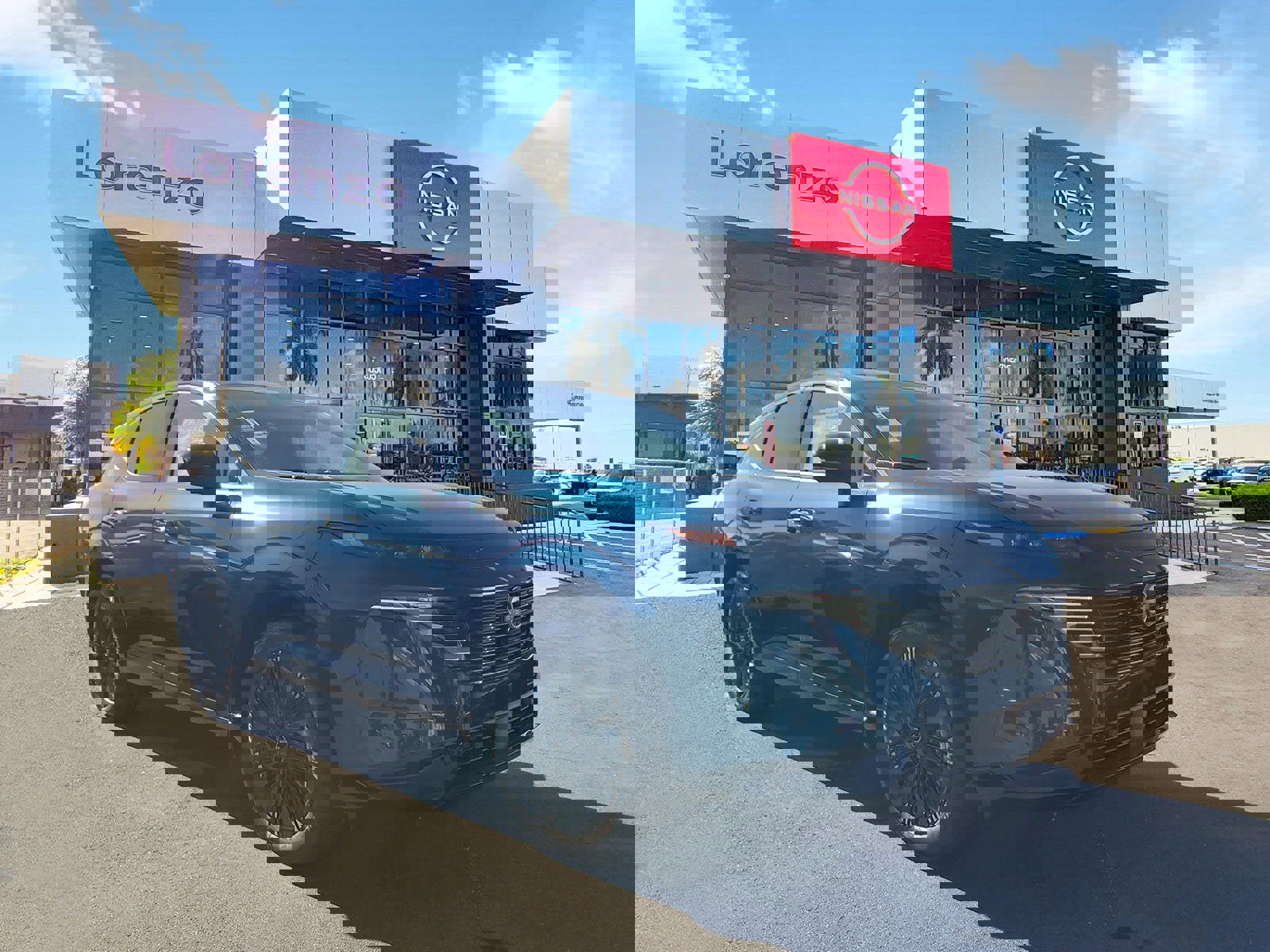 New 2026 Nissan Murano Platinum w/ Cargo Package image 3