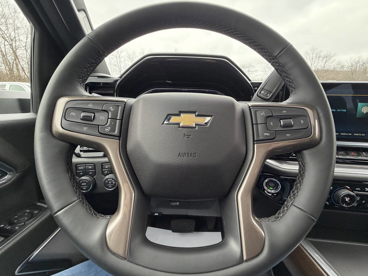 Used 2024 Chevrolet Silverado 3500 High Country w/ High Country Premium Package image 42