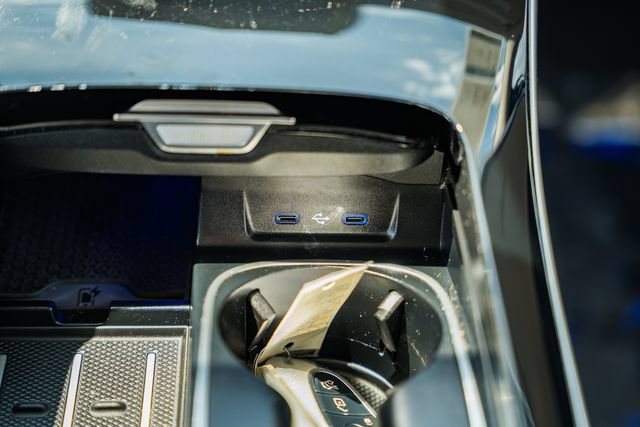 Certified 2023 Mercedes-Benz S 500 4MATIC image 24