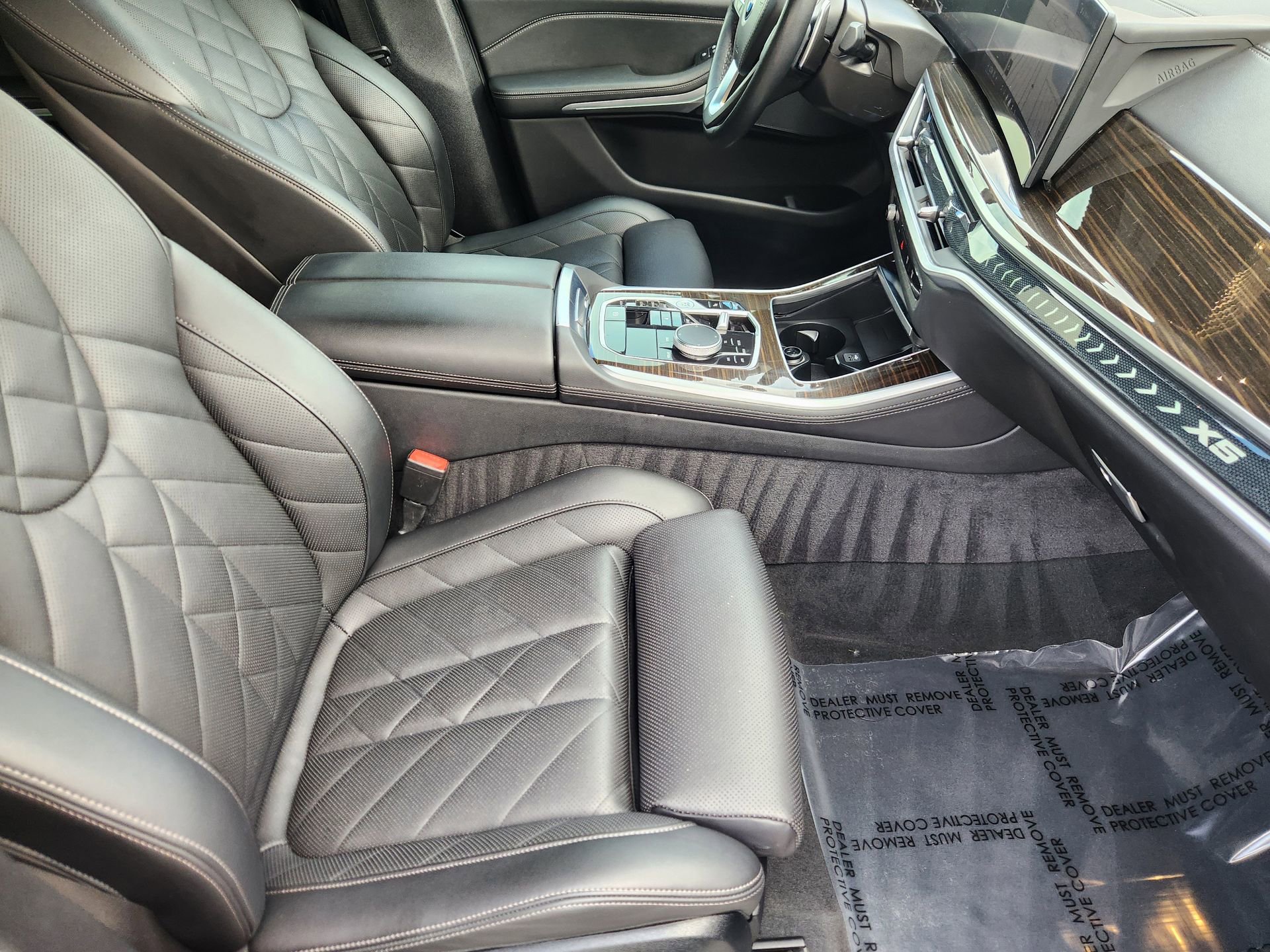 Used 2024 BMW X5 sDrive40i w/ Parking Assistance Package image 3