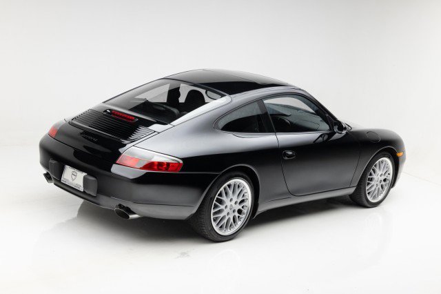 Used 2001 Porsche 911 Carrera image 3