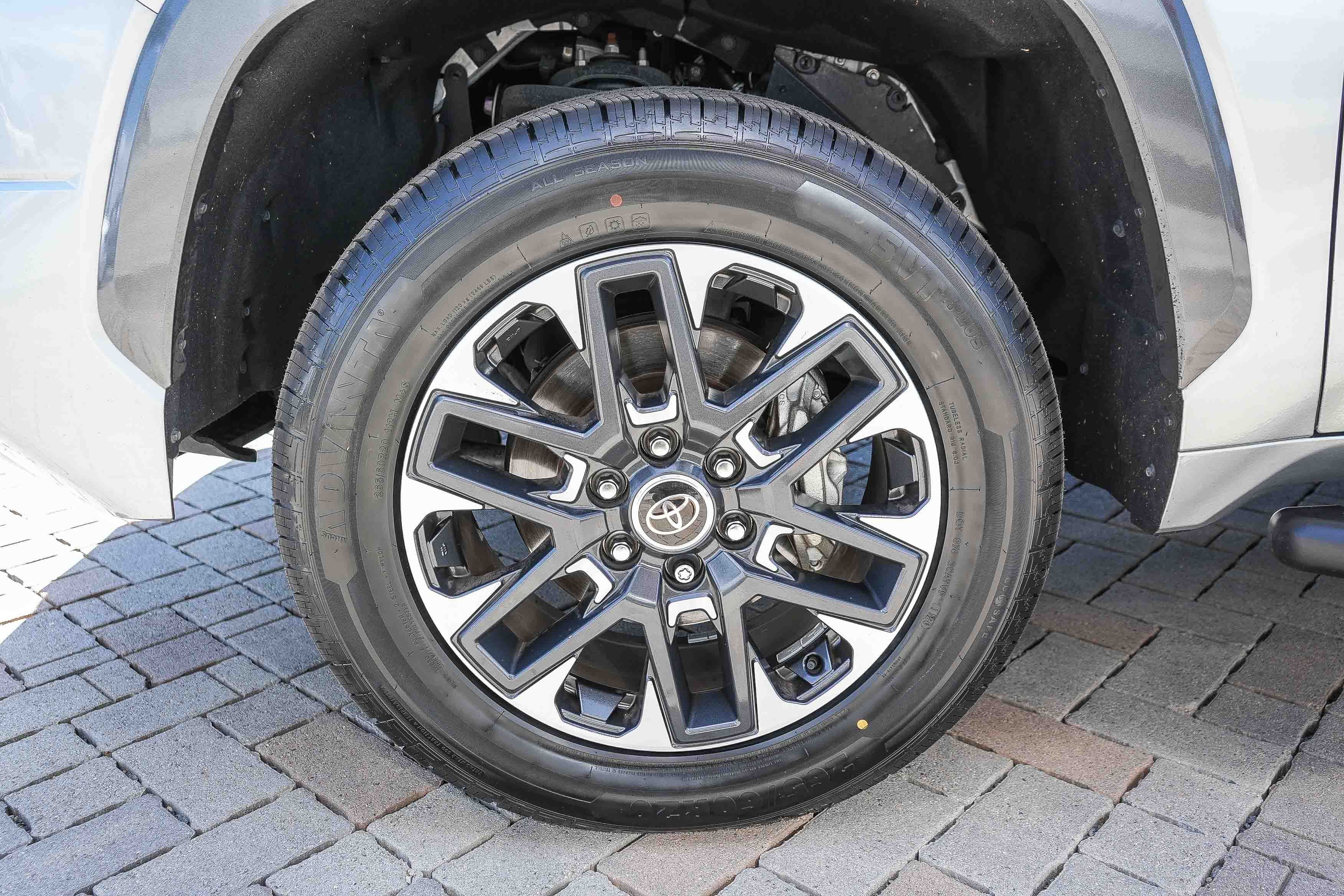 Used 2023 Toyota Tundra Limited RWD image 12