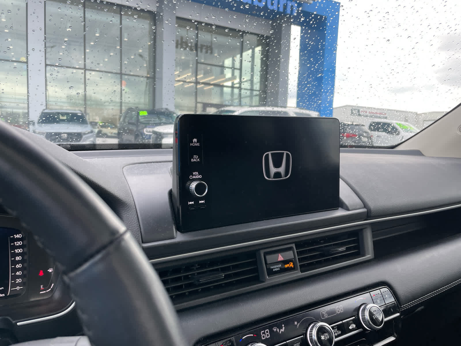 Used 2023 Honda Pilot Elite image 7