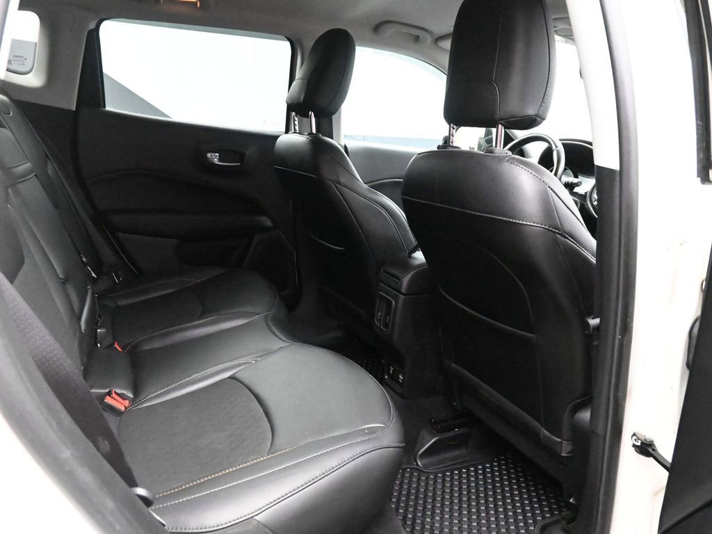 Used 2019 Jeep Compass Latitude w/ Cold Weather Group image 22