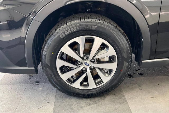 Used 2021 Subaru Outback Premium AWD/4WD image 8