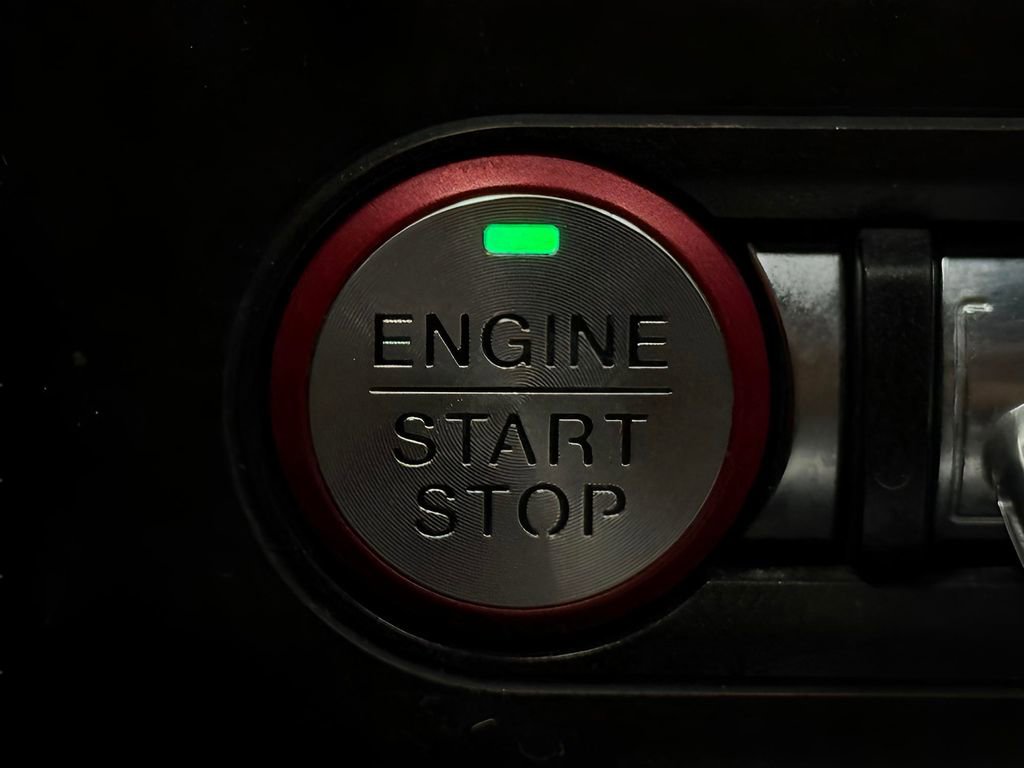 Used 2019 Ford Mustang Premium image 24