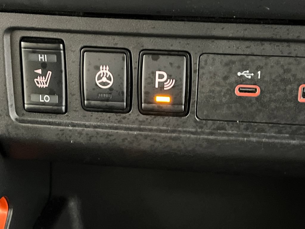 Used 2026 Nissan Frontier PRO-4X AWD/4WD image 56