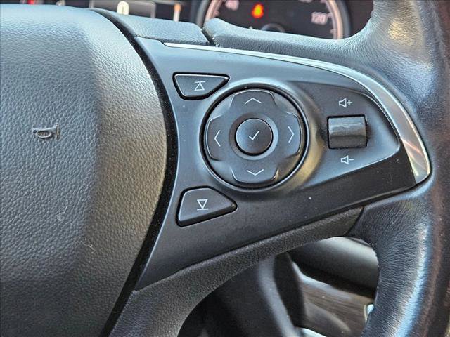 Used 2018 Buick Enclave Essence image 23