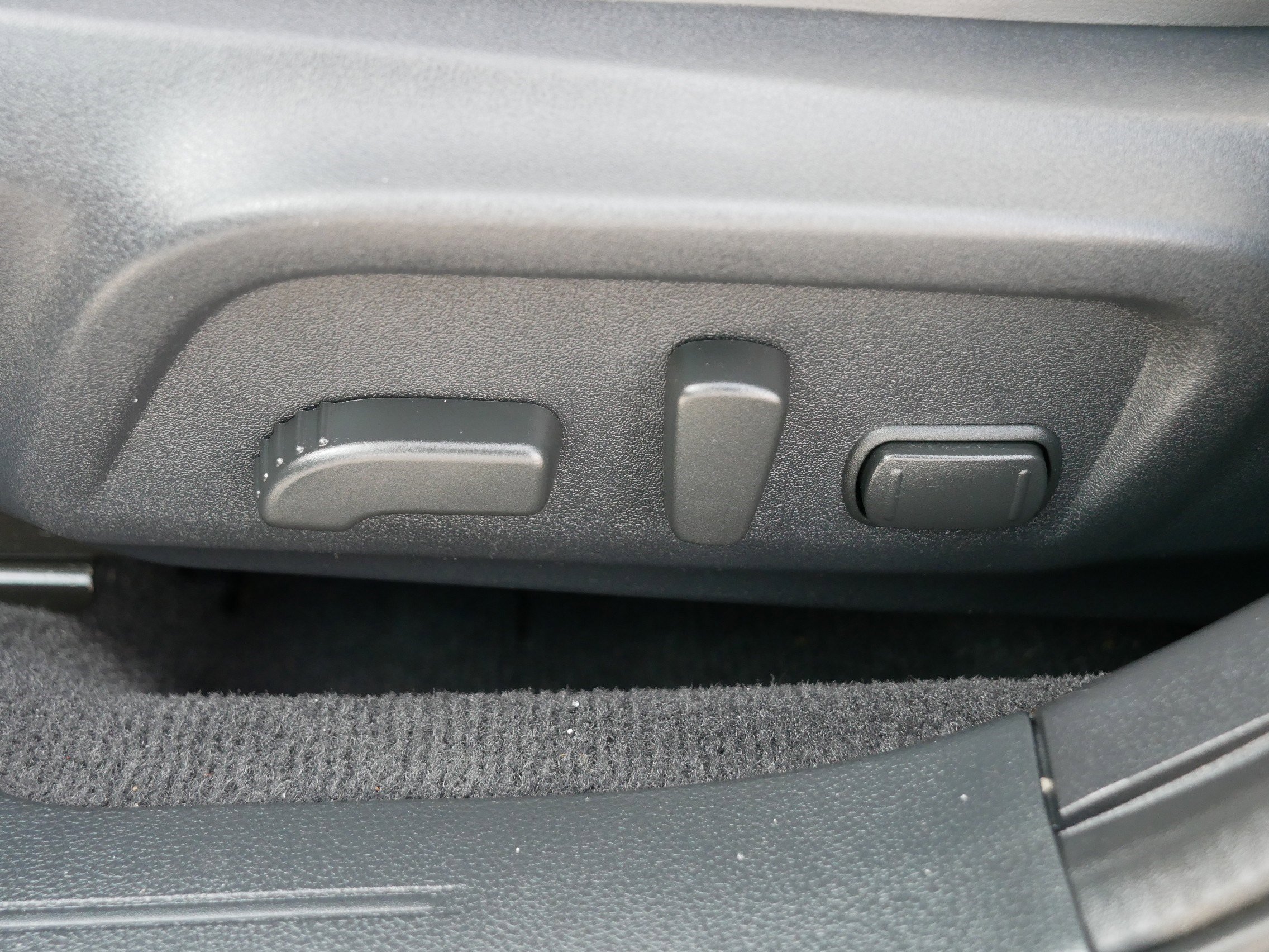 Used 2018 Subaru Outback 2.5i Limited image 20