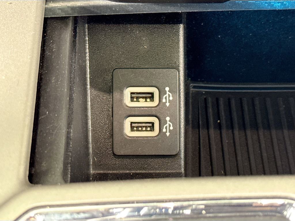 Used 2020 Ford F150 Lariat AWD/4WD image 18