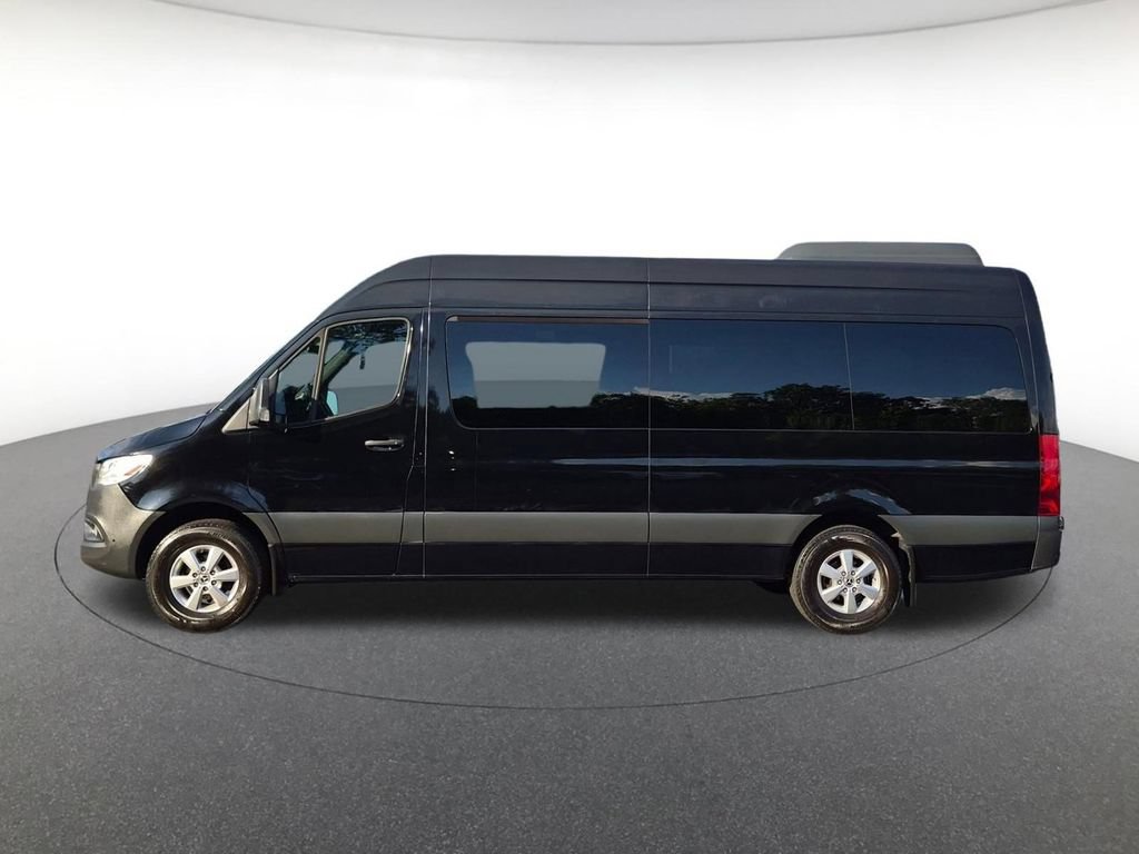 Used 2021 Mercedes-Benz Sprinter 2500 image 8