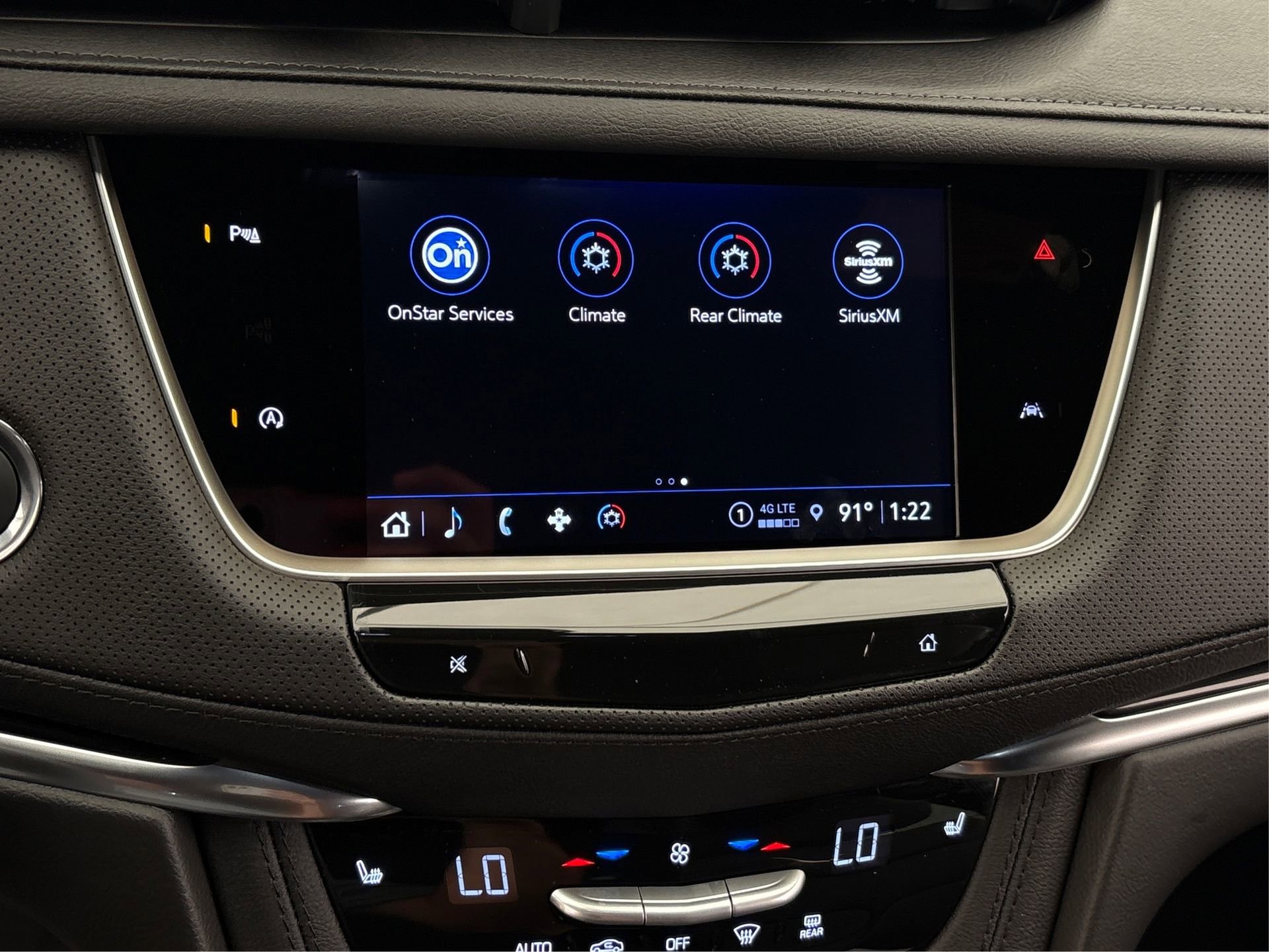 New 2025 Cadillac XT6 Luxury image 24