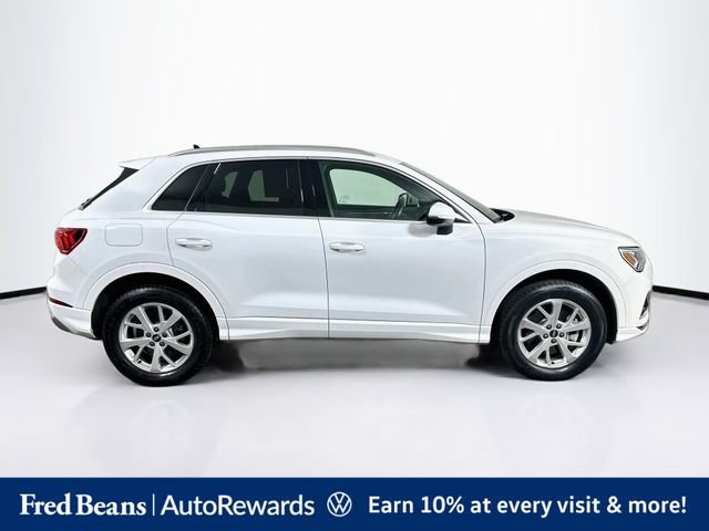 Used 2023 Audi Q3 2.0T Premium w/ Convenience Package AWD/4WD image 10