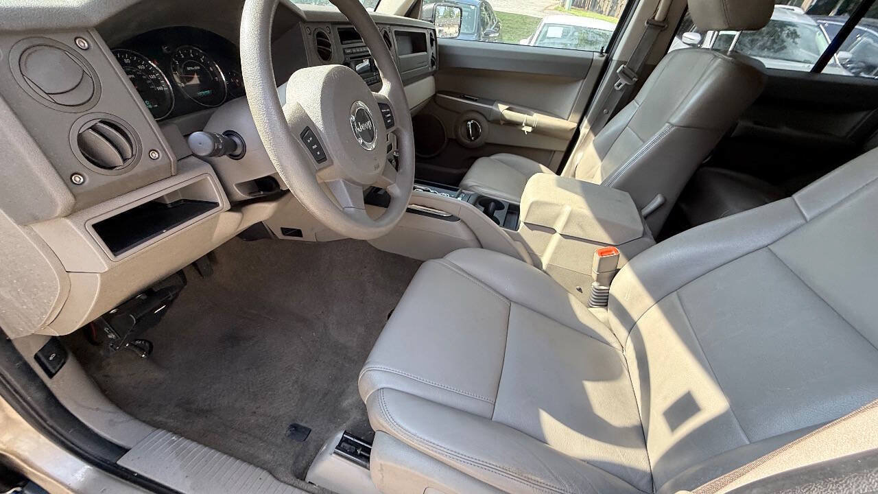 Used 2006 Jeep Commander 2WD image 34