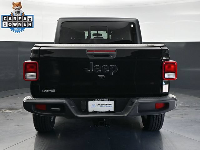 Used 2023 Jeep Gladiator Sport AWD/4WD image 2