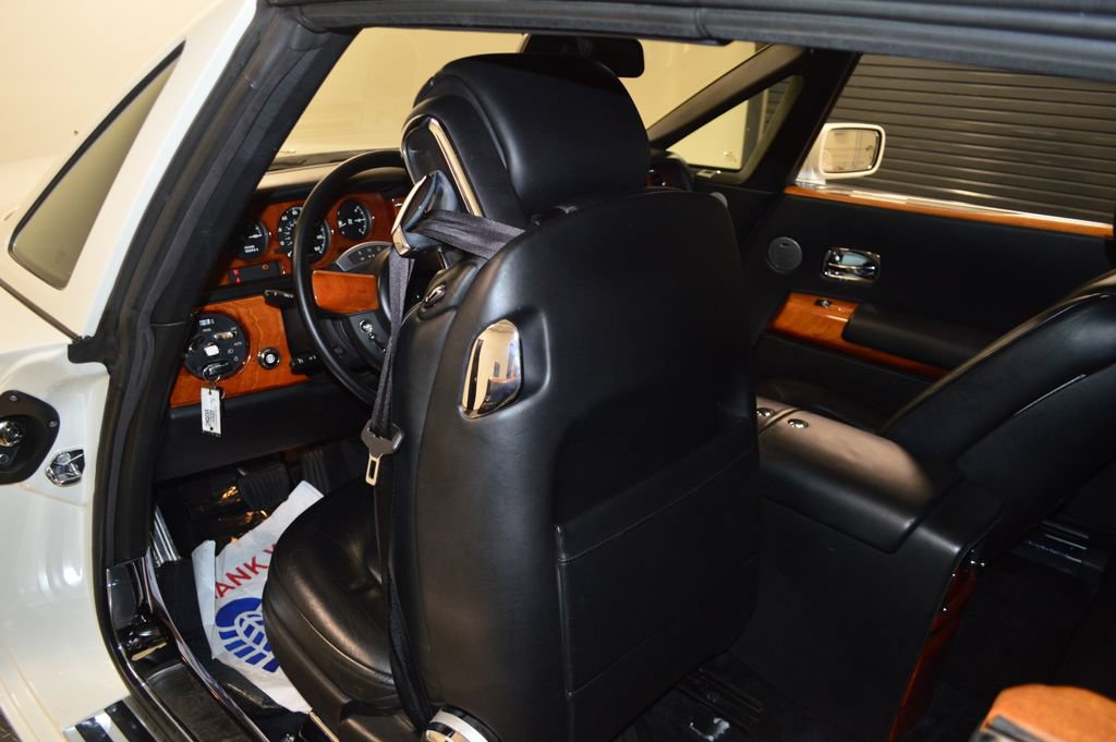 Used 2009 Rolls-Royce Phantom Drophead Coupe RWD image 37