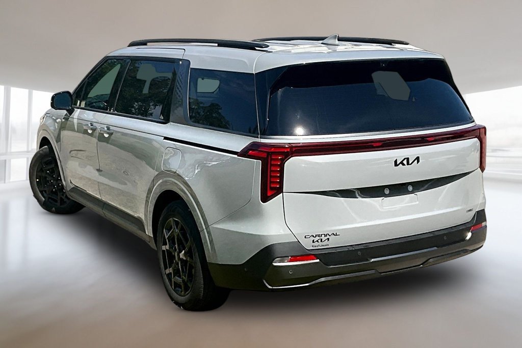 New 2027 Kia Carnival SX Prestige FWD image 3