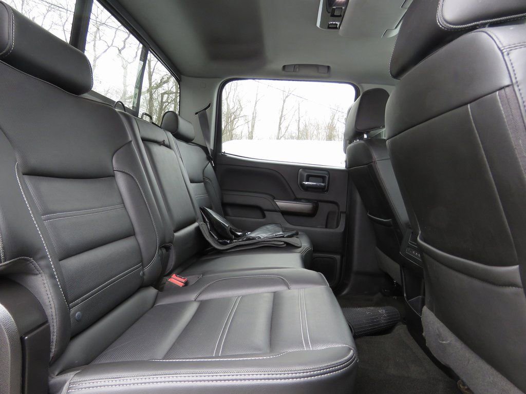 Used 2017 GMC Sierra 3500 Denali w/ Duramax Plus Package image 16