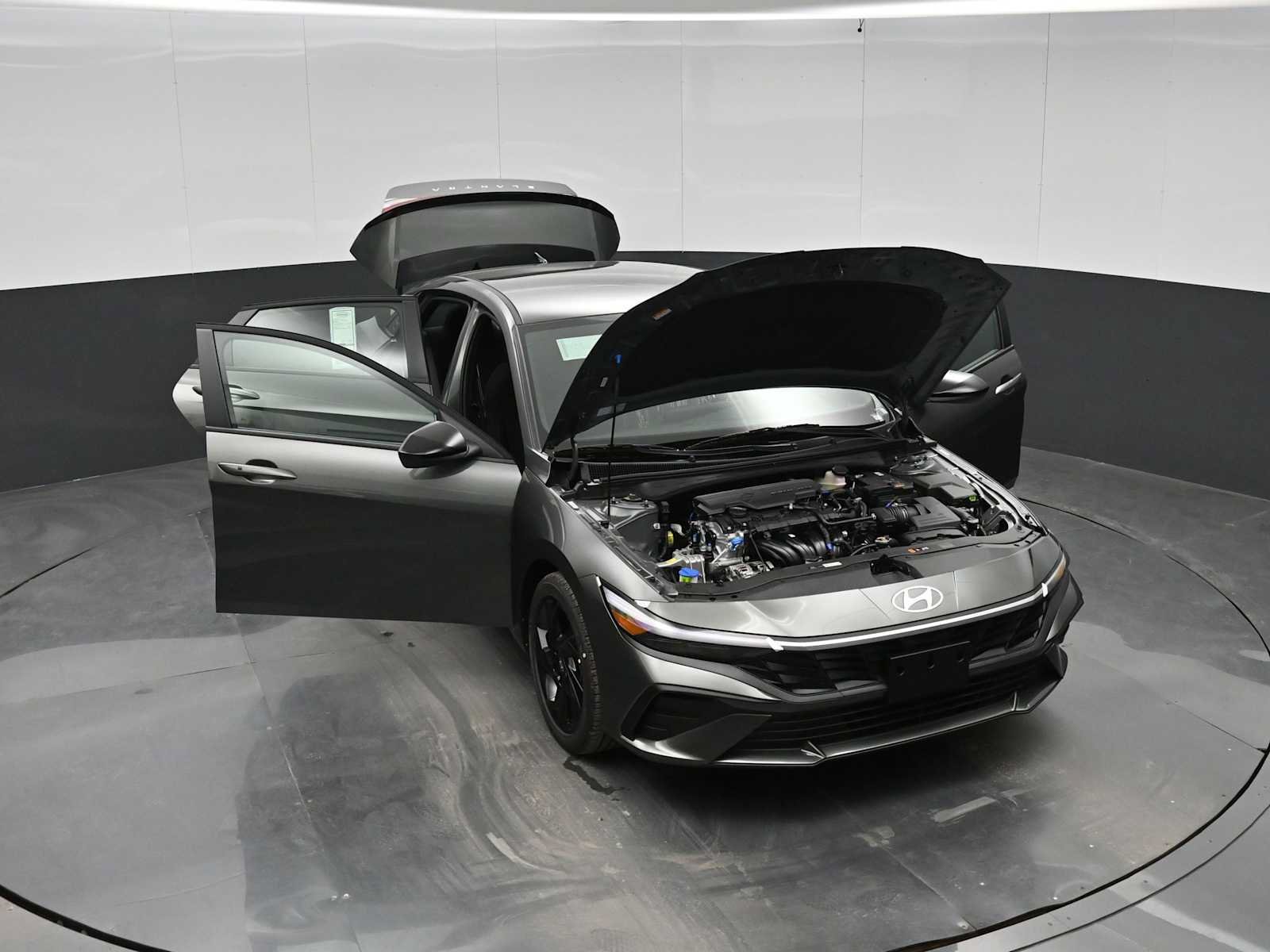 New 2026 Hyundai Elantra Sport FWD image 40