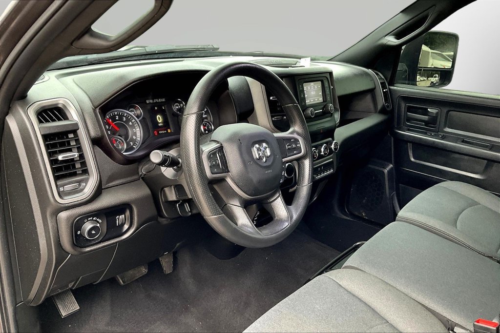 Certified 2024 RAM 2500 Tradesman w/ Chrome Appearance Group AWD/4WD image 18