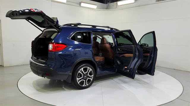 Used 2023 Subaru Ascent Touring AWD/4WD image 32